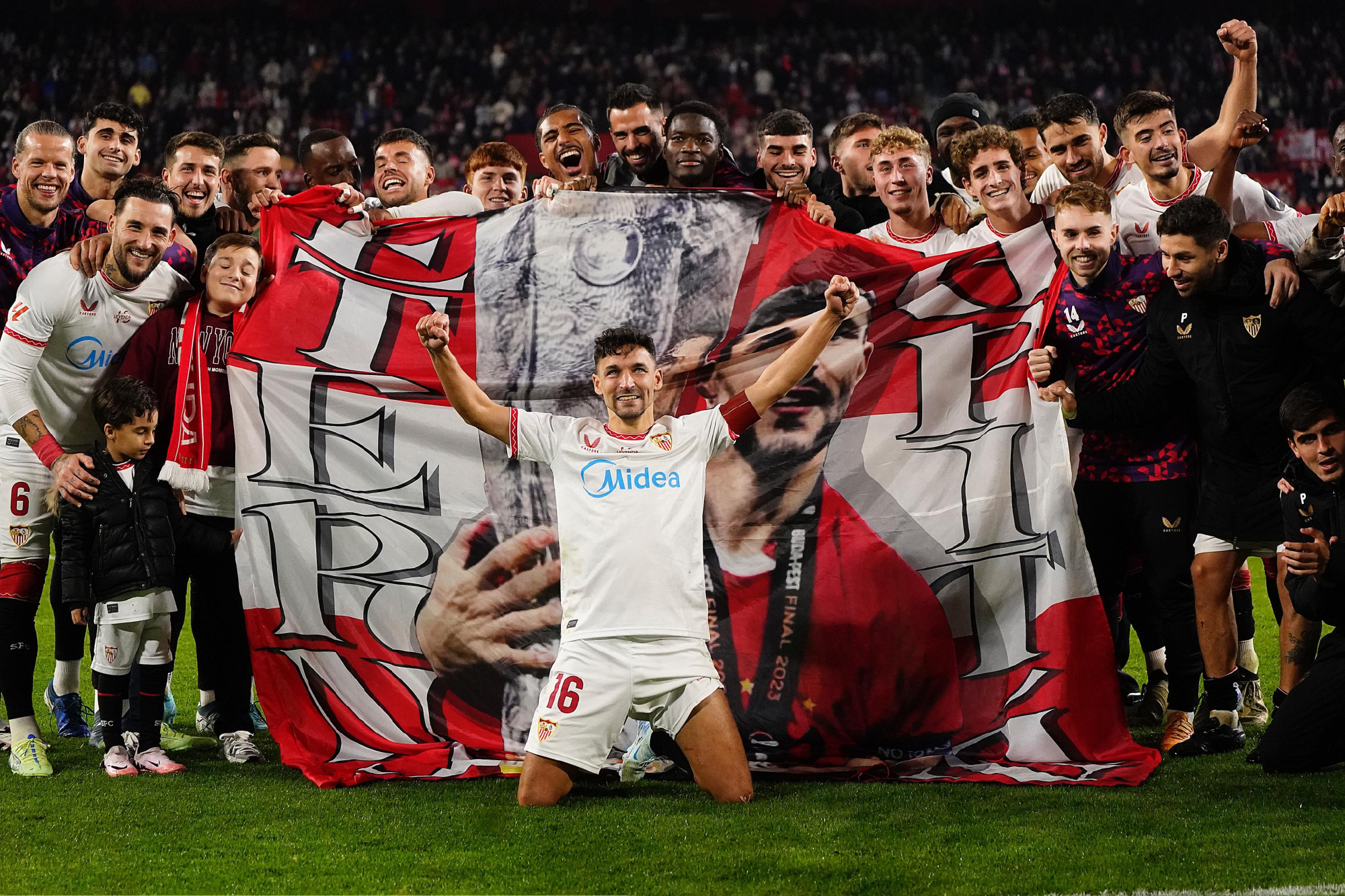 爱游戏体育链接-关于塞维利亚主场不敌马德里竞技，遭遇连败的信息