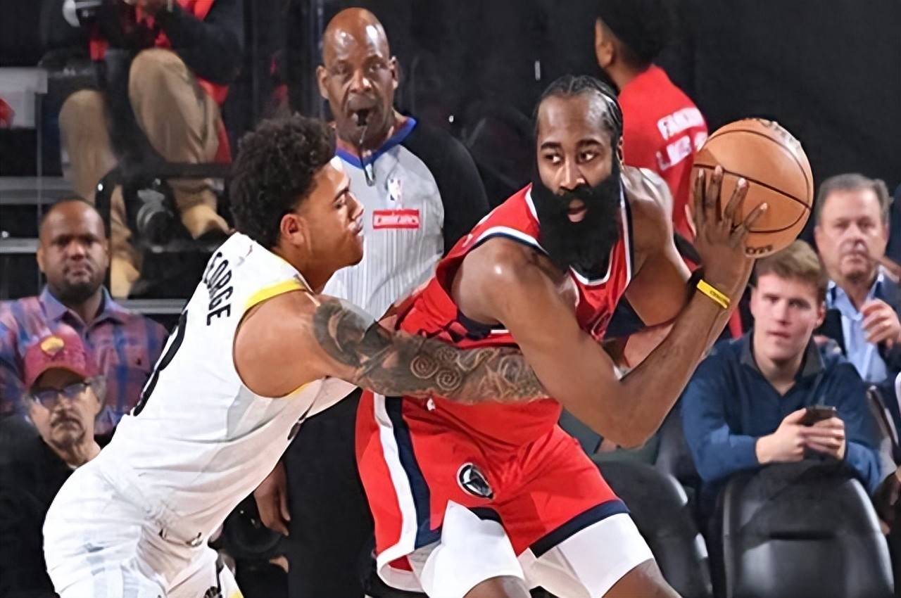 爱游戏app-关于卡尔蒂斯伤病名单更新，关键球员状态备受关注的信息