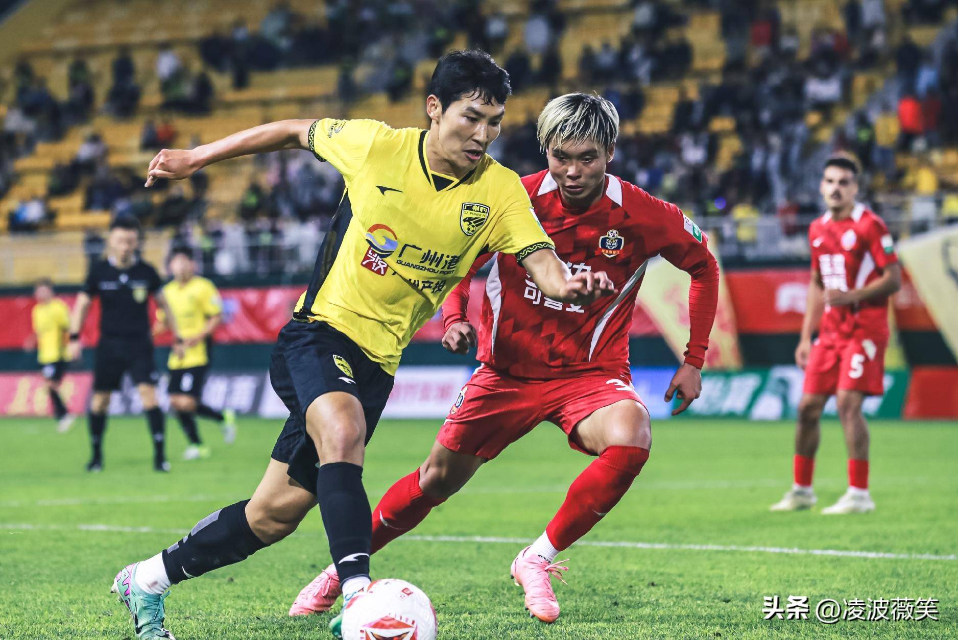 包含广州队成为本场最大亮点,中超瞬间破防,进球的词条 包含广州队成为本场最大亮点,中超瞬间破防,进球的词条