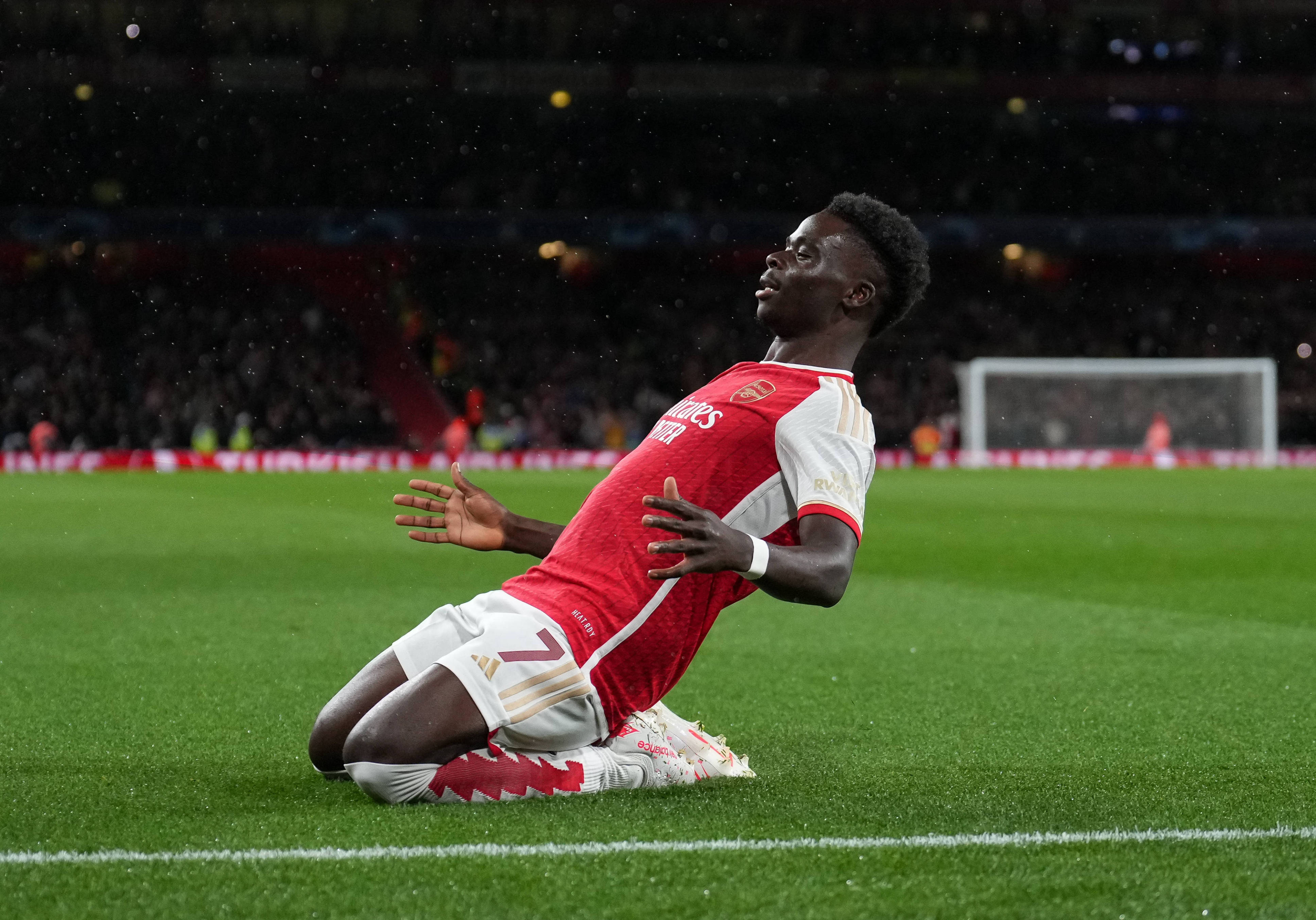 热刺连平争四席位,客场战平诺维奇 热刺连平争四席位,客场战平诺维奇