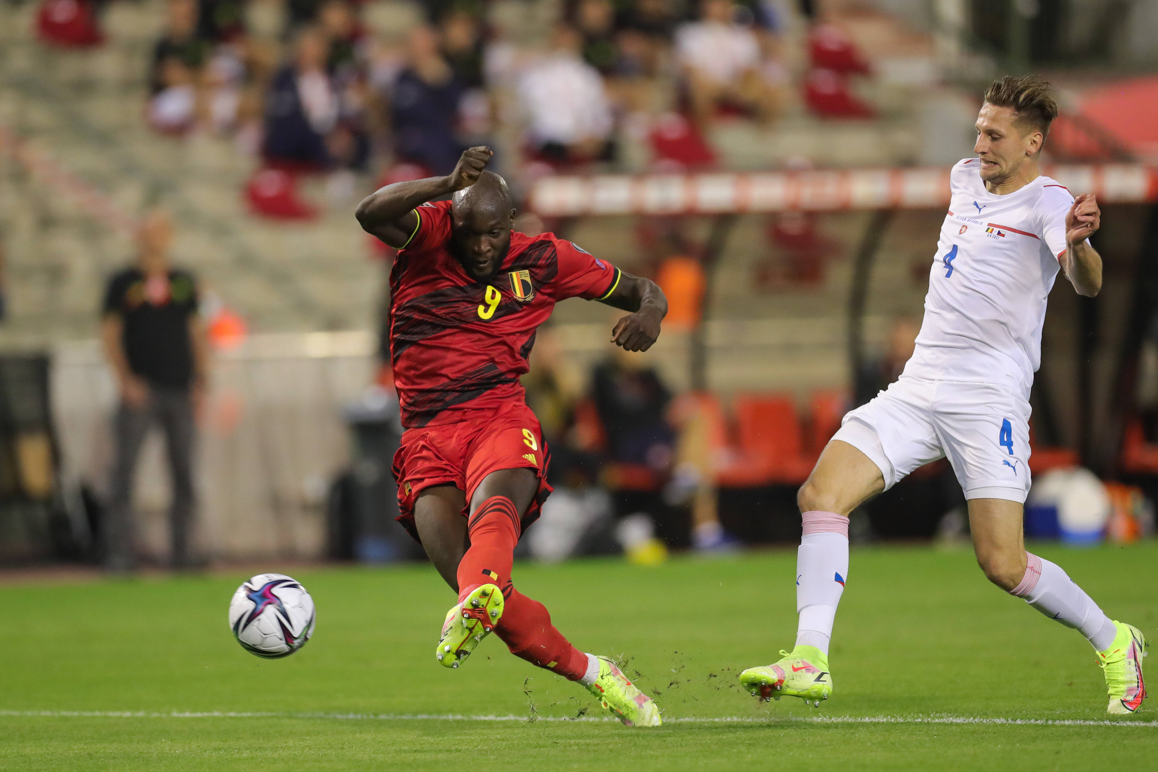 比利时胜俄罗斯,强势稳住小组头名的简单介绍 比利时胜俄罗斯,强势稳住小组头名的简单介绍