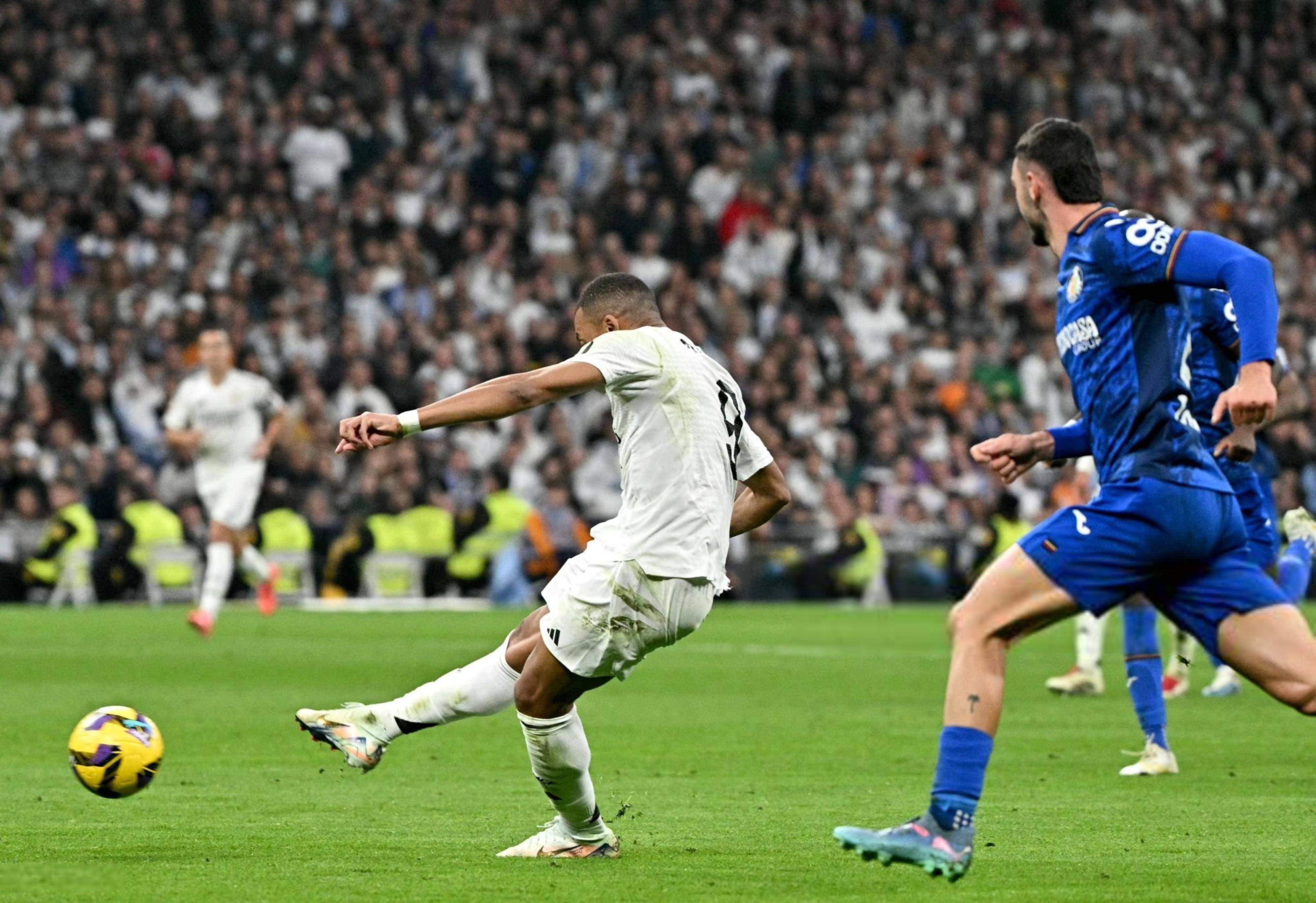 爱游戏入口-赫塔菲主场获胜，帮助巴斯克夏季小草守住三分的简单介绍