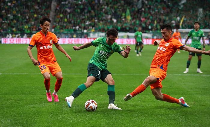 小牛犊主场一胜难求，艰难取得平局的简单介绍