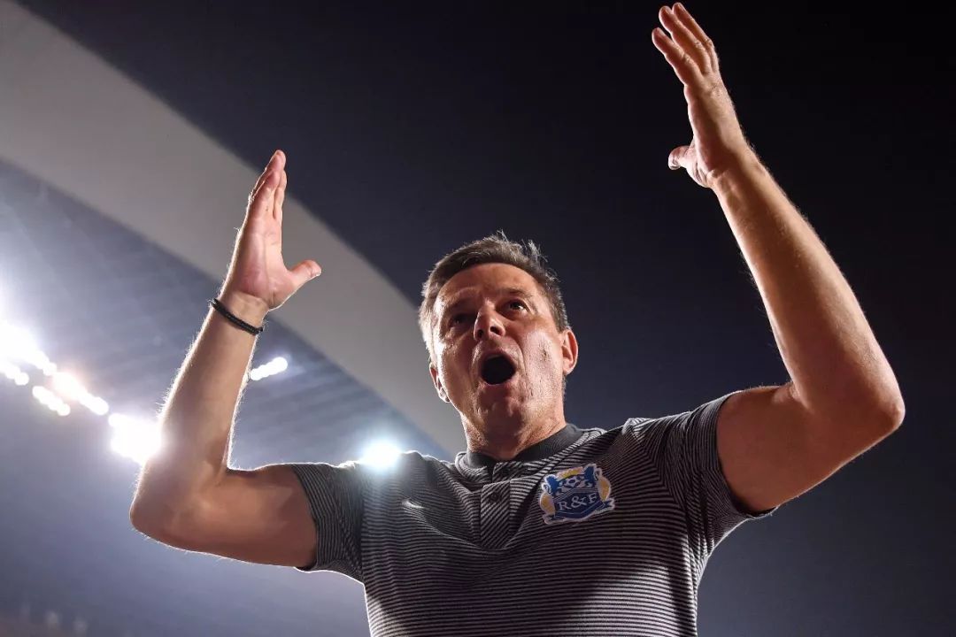 富力遭遇战线分裂,球队整体表现出现分歧的简单介绍 富力遭遇战线分裂,球队整体表现出现分歧的简单介绍