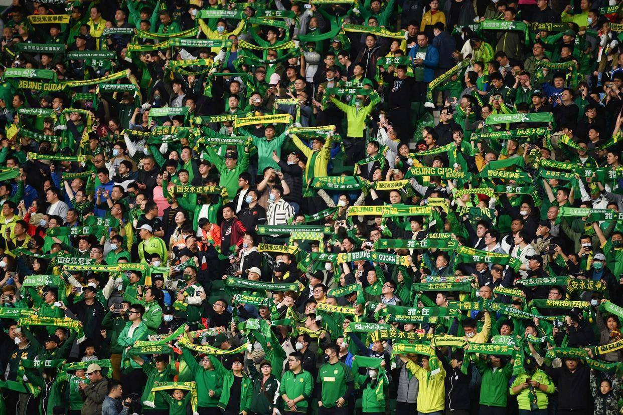 北京国安主场辗压天津泰达，夺得关键胜利积分榜稳固的简单介绍