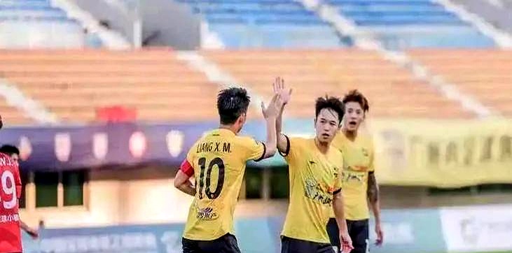 国内U小将崭露头角，成为球队的亮点的简单介绍