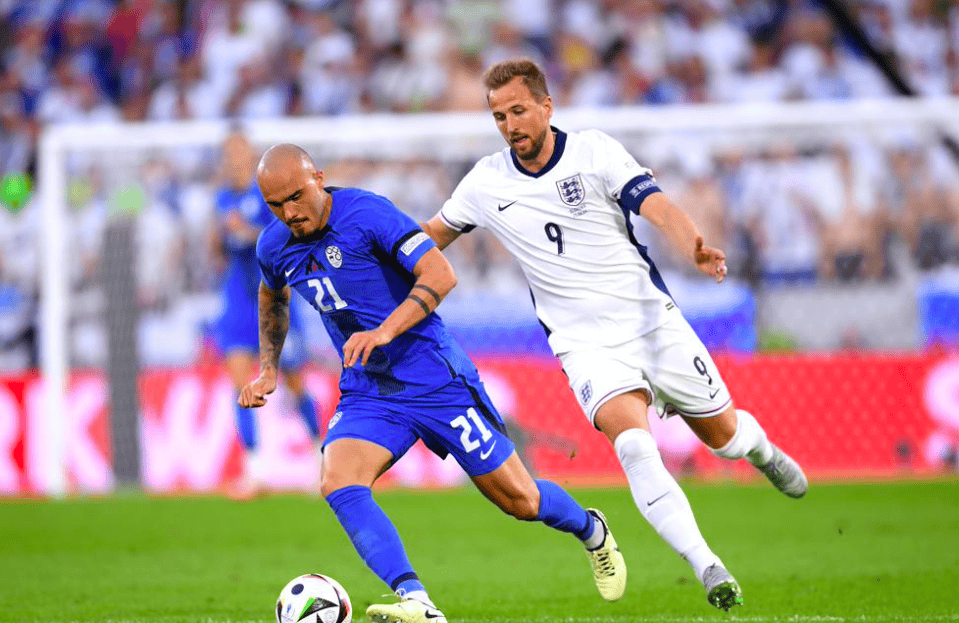 爱游戏体育平台-关于荷兰队主力因伤缺席，英格兰士气高涨的信息