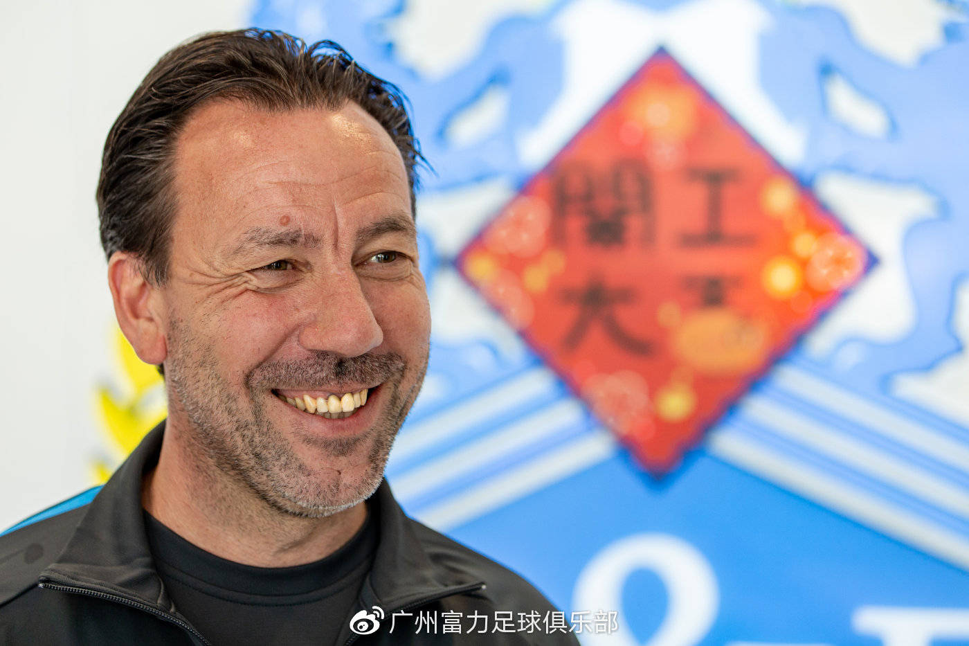 球队助教离职，引发阵容不稳疑虑的简单介绍