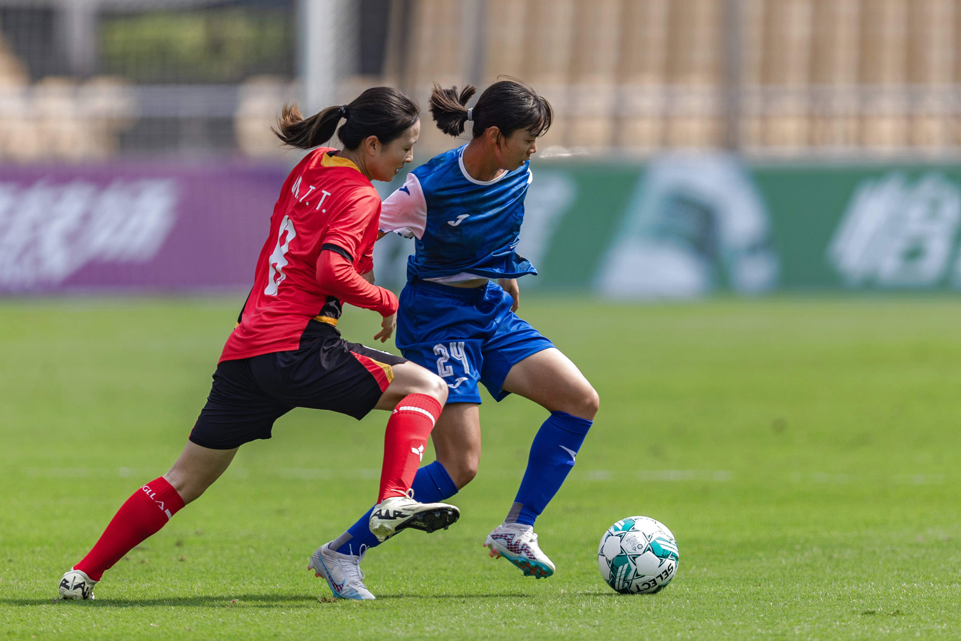 国际足球赛事热火朝天,女队比拼激动人心的简单介绍 国际足球赛事热火朝天,女队比拼激动人心的简单介绍