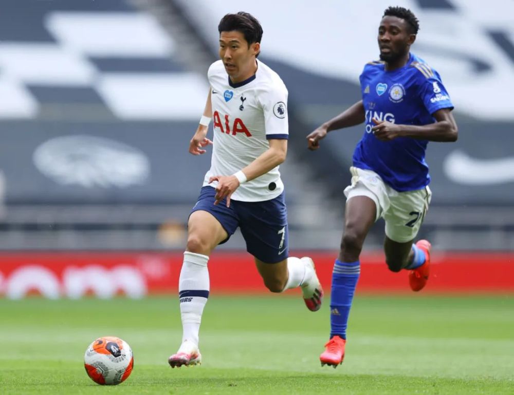 包含佛罗伦萨遭遇不利,欧战资格渐行渐远的词条 包含佛罗伦萨遭遇不利,欧战资格渐行渐远的词条