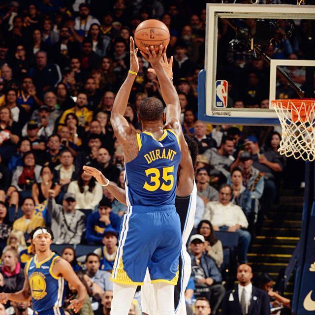 爱游戏app-猛龙领跑，步行者匍匐，湖人蓝绿竞速