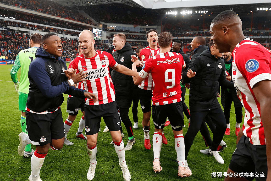 包含卢多戈雷茨意外赢球,欧冠赛场风波不断的词条 包含卢多戈雷茨意外赢球,欧冠赛场风波不断的词条