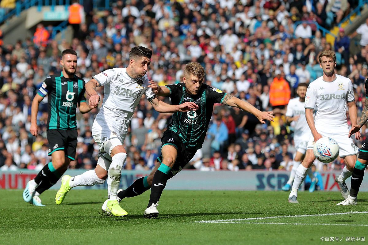 南安普顿主场逼平利兹联，保持中游位置的简单介绍